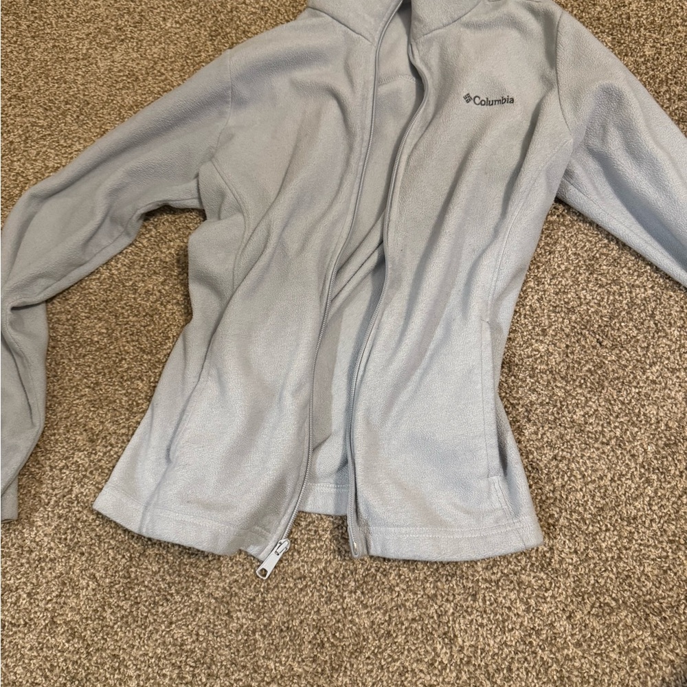 Columbia Soft Gray Zip-Up Jacket